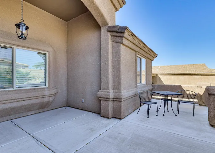 Hot Tub & 4 Mi To Boat Ramp! Havasu Escape Lake Havasu City